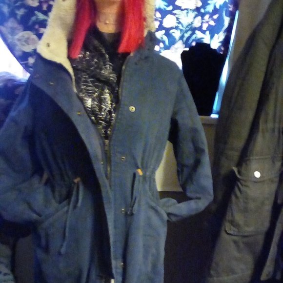 blue club cocoa winter jacket - Picture 3 of 5